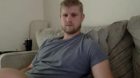 Snapshot of thehairyprince chatting on 06-11-26, 02:37 Harry online show from 06-11-26, 02:37