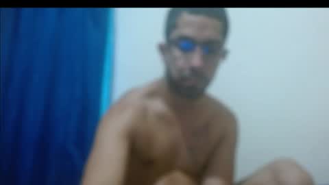 Snapshot of thehousedog chatting on 06-21-26, 05:15 thehousedog online show from 06-21-26, 05:15