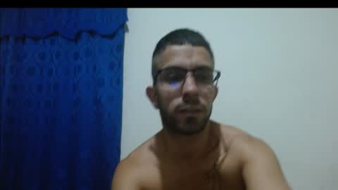 Snapshot of thehousedog chatting on 06-24-26, 03:27 thehousedog online show from 06-24-26, 03:27
