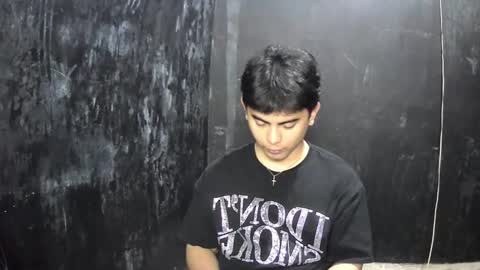 Snapshot of thehugecomeback chatting on 02-24-25, 11:21 Xerxis online show from 02-24-25, 11:21