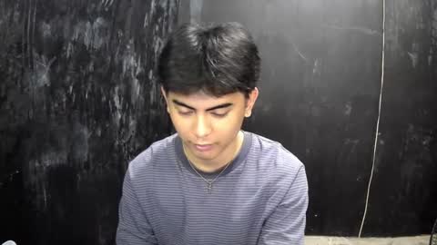 Snapshot of thehugecomeback chatting on 02-26-25, 04:45 Xerxis online show from 02-26-25, 04:45