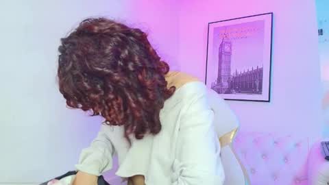 Theia  online show from 01-11-25, 04:36