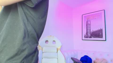 Theia  online show from 01-13-25, 12:56