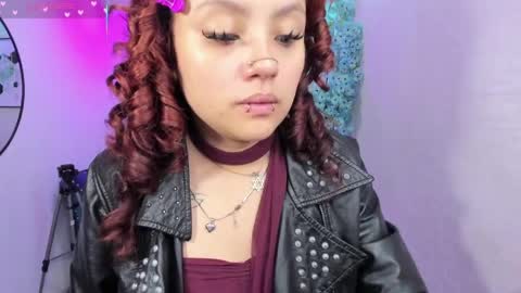 Theia  online show from 04-13-26, 12:43