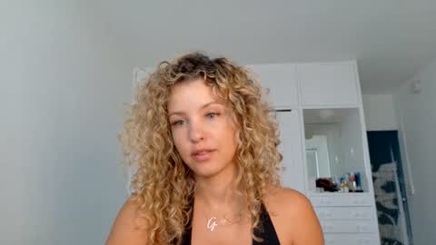 Snapshot of theislandgirl chatting on 06-24-26, 09:03 Lily Marie online show from 06-24-26, 09:03