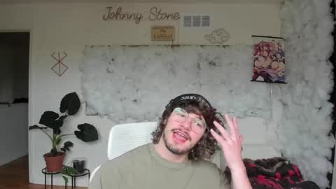 Snapshot of thejohnnystone chatting on 04-04-26, 12:09 Johnny Stone online show from 04-04-26, 12:09