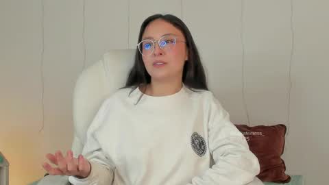 Katie. Kate is the name I go by. online show from 04-07-26, 06:03