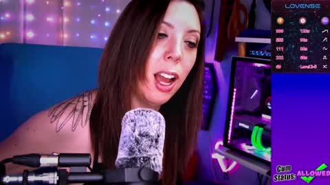 Snapshot of thekittengirlnix chatting on 04-23-26, 07:16 Nix online show from 04-23-26, 07:16