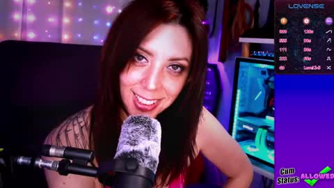 Snapshot of thekittengirlnix chatting on 05-15-26, 07:10 Nix online show from 05-15-26, 07:10