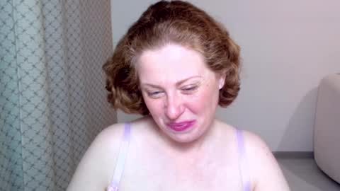 Ella online show from 10-24-25, 05:37