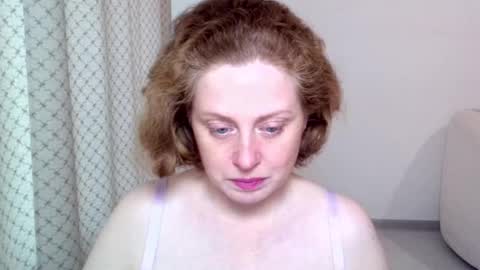 Ella online show from 11-02-25, 07:44