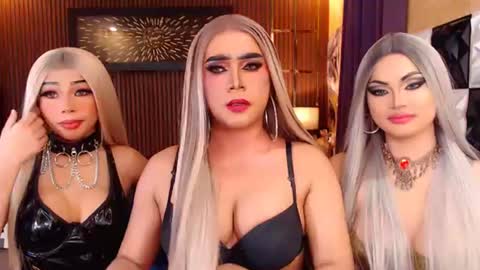 Paula online show from 07-12-26, 12:12