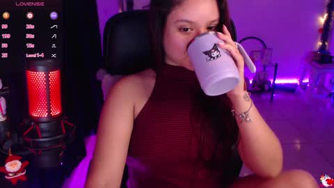 thelittlecherry_ online show from 01-08-25, 05:37