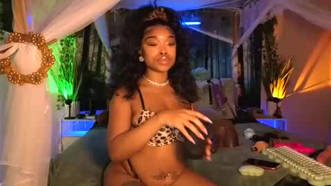 thelovelybrown online show from 12-19-25, 07:10