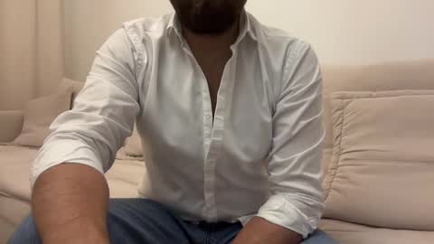 Snapshot of themonarchgoat chatting on 01-26-25, 05:34 TheMonarchGoat online show from 01-26-25, 05:34