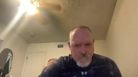 Snapshot of thenewganon chatting on 05-26-26, 04:47 thenewganon online show from 05-26-26, 04:47