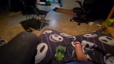 thenewone22901 online show from 10-25-25, 01:40