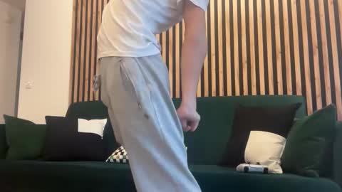 Snapshot of thenudefussion chatting on 11-17-25, 09:04 nudefusion3 online show from 11-17-25, 09:04