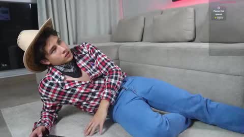  THEO- MATEO  online show from 11-25-25, 11:16