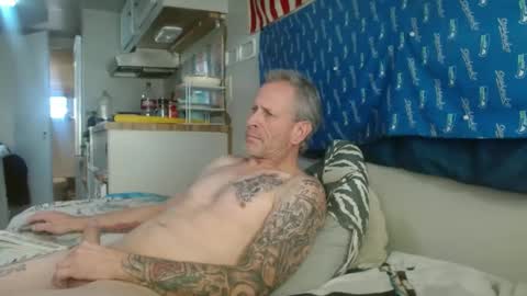 theoneyouwanttwofuck online show from 01-09-25, 05:33