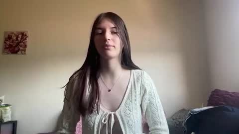Snapshot of theonlyastrid chatting on 06-22-26, 11:35 Astrid online show from 06-22-26, 11:35