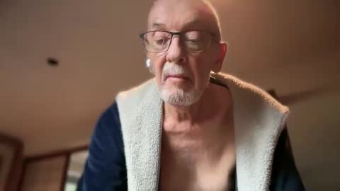 theowlandthe online show from 02-06-26, 10:07