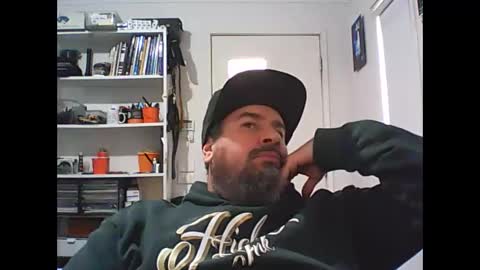 aussiebeard online show from 09-10-25, 03:39