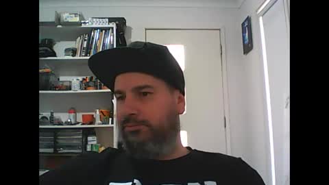 aussiebeard online show from 09-29-25, 01:33