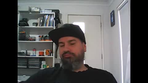 aussiebeard online show from 10-13-25, 01:49