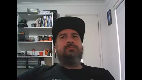 aussiebeard online show from 10-20-25, 02:23