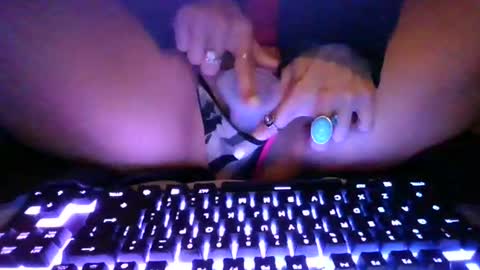 the peach princess  online show from 07-27-26, 07:48