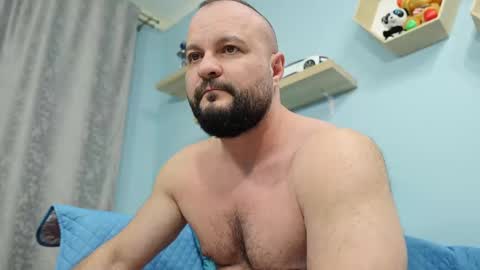 Chris online show from 03-04-25, 01:06