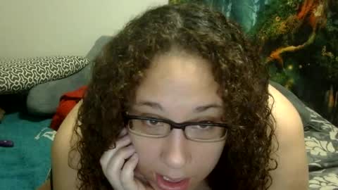 Snapshot of theplayfulbbw chatting on 06-22-26, 05:04 Amelia online show from 06-22-26, 05:04