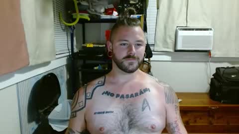 Snapshot of thequantumcertainty chatting on 03-28-26, 06:24 thequantumcertainty online show from 03-28-26, 06:24