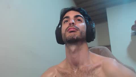 Santiago Enrique online show from 11-09-25, 02:10