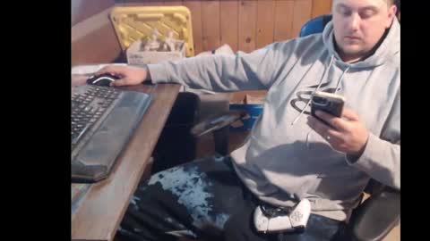 Snapshot of therealbigcheese0695 chatting on 11-05-25, 03:23 therealbigcheese0695 online show from 11-05-25, 03:23