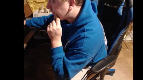 Snapshot of therealbigcheese0695 chatting on 03-02-26, 01:08 therealbigcheese0695 online show from 03-02-26, 01:08