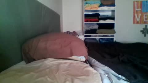 Snapshot of therealprimitive chatting on 09-08-25, 04:17 therealprimitive online show from 09-08-25, 04:17