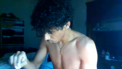 Snapshot of therealprimitive chatting on 09-17-25, 03:14 therealprimitive online show from 09-17-25, 03:14