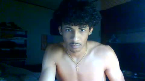 Snapshot of therealprimitive chatting on 09-20-25, 02:18 therealprimitive online show from 09-20-25, 02:18