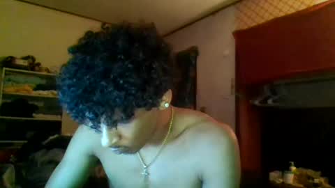 Snapshot of therealprimitive chatting on 09-22-25, 04:36 therealprimitive online show from 09-22-25, 04:36