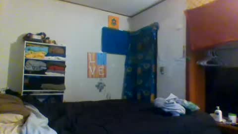 Snapshot of therealprimitive chatting on 09-28-25, 03:17 therealprimitive online show from 09-28-25, 03:17