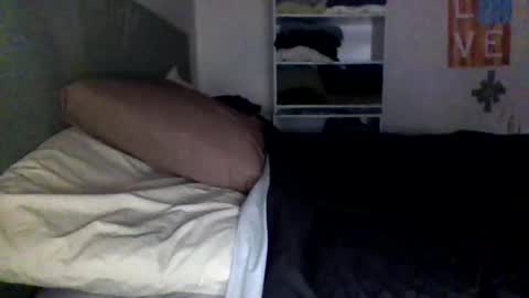 Snapshot of therealprimitive chatting on 10-30-25, 05:13 therealprimitive online show from 10-30-25, 05:13