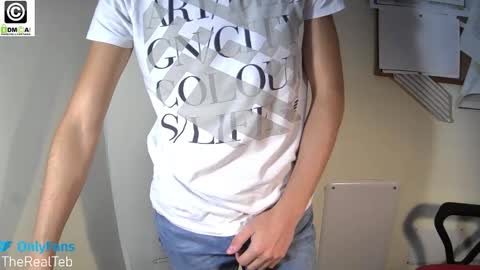 Snapshot of therealteb chatting on 10-13-25, 07:52 TheRealTeb online show from 10-13-25, 07:52