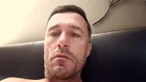 Snapshot of therock19811 chatting on 02-08-26, 05:22 therock19811 online show from 02-08-26, 05:22