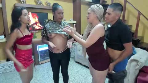 Sindy milf Geltrudis Apolo Tyler and the husban cuckold Patrick online show from 09-10-25, 03:34