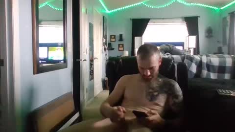 James online show from 10-28-25, 04:20