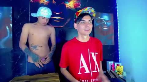 Snapshot of theshamefulboys chatting on 06-22-26, 10:51 David y Daniel online show from 06-22-26, 10:51