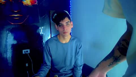 Snapshot of theshamefulboys chatting on 07-05-26, 05:03 David y Daniel online show from 07-05-26, 05:03
