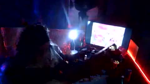 theshowgirl online show from 05-19-26, 02:51